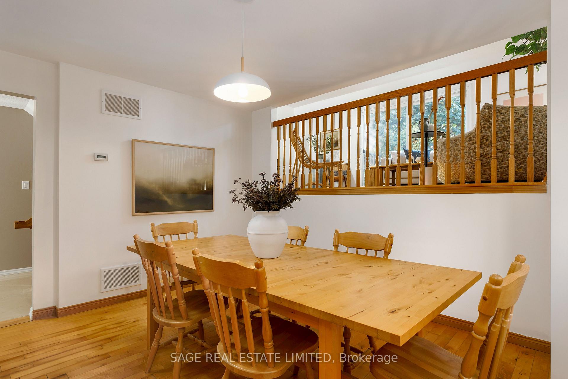 Photo 6 of 4102 Taffey Crescent, Mississauga, Erin Mills — HOMEH