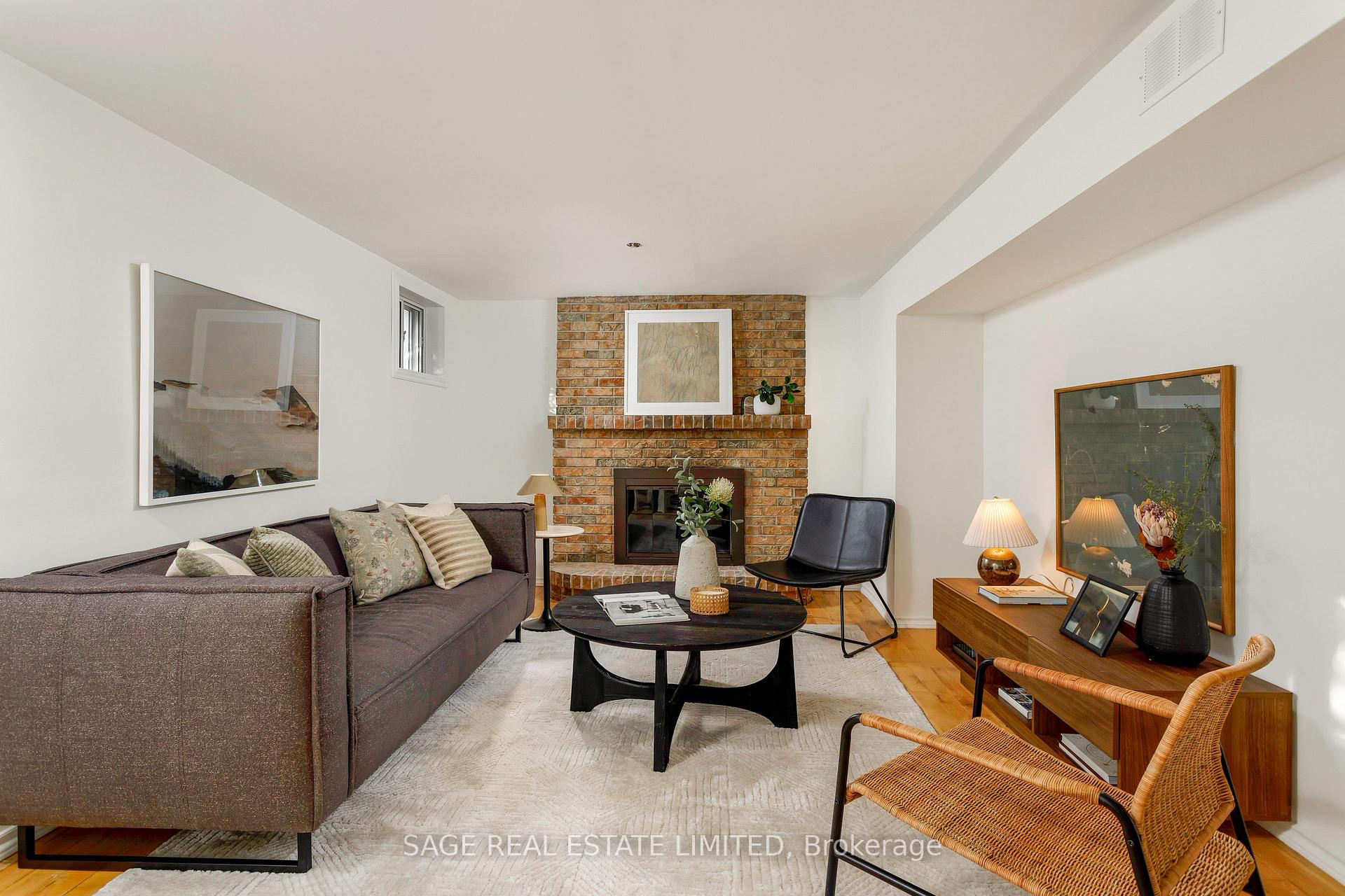 Photo 21 of 4102 Taffey Crescent, Mississauga, Erin Mills — HOMEH