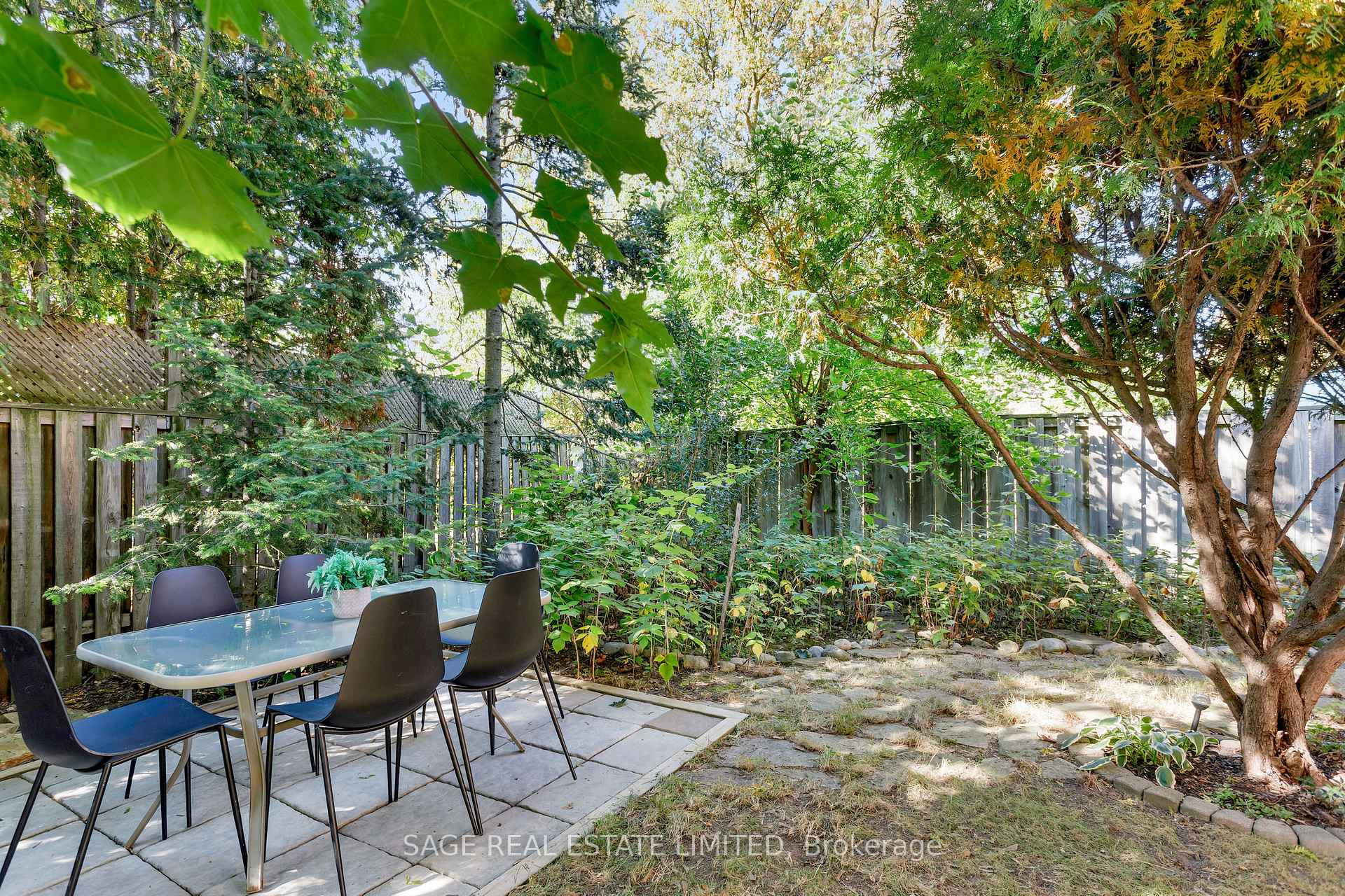 Photo 28 of 4102 Taffey Crescent, Mississauga, Erin Mills — HOMEH