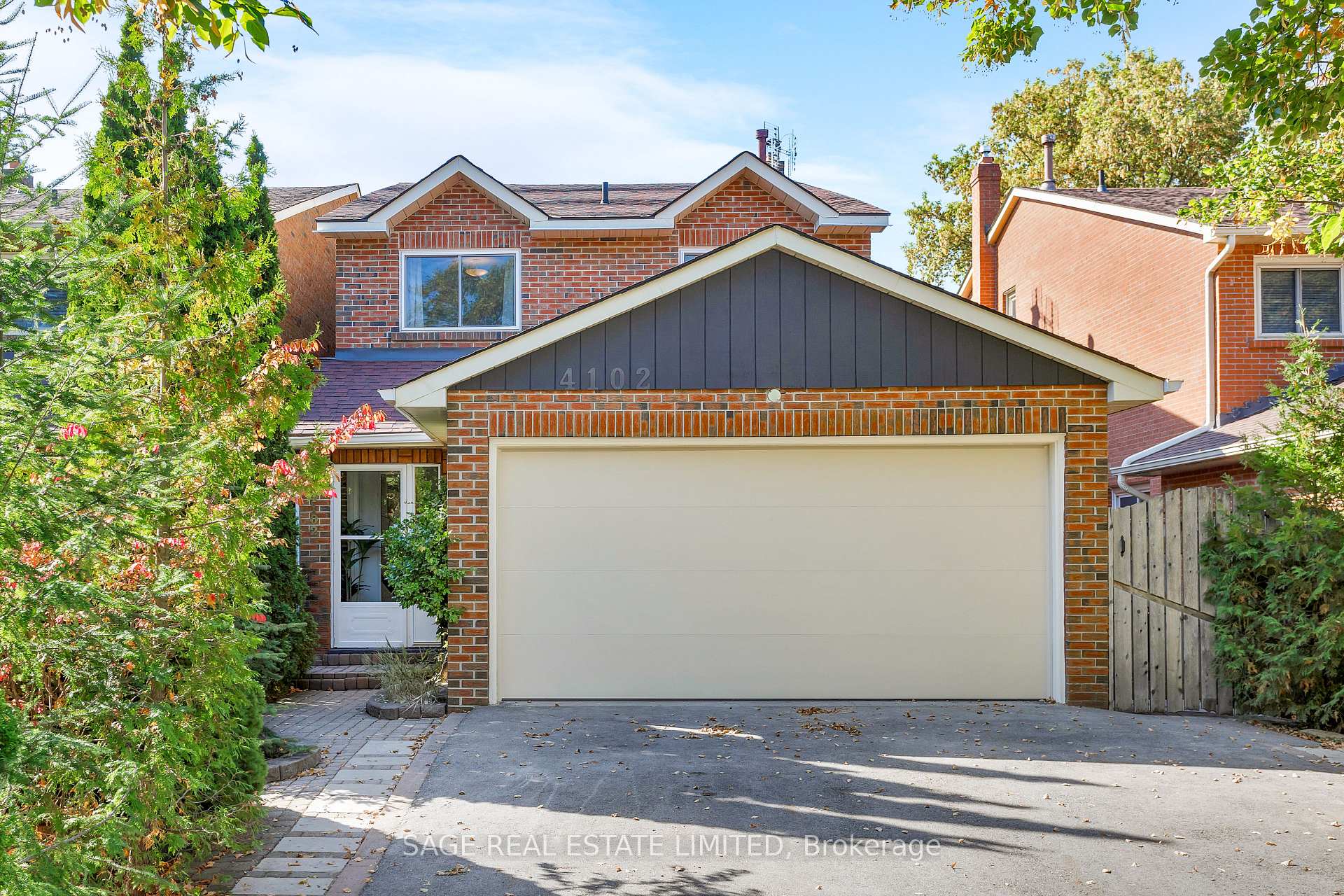 Photo 32 of 4102 Taffey Crescent, Mississauga, Erin Mills — HOMEH