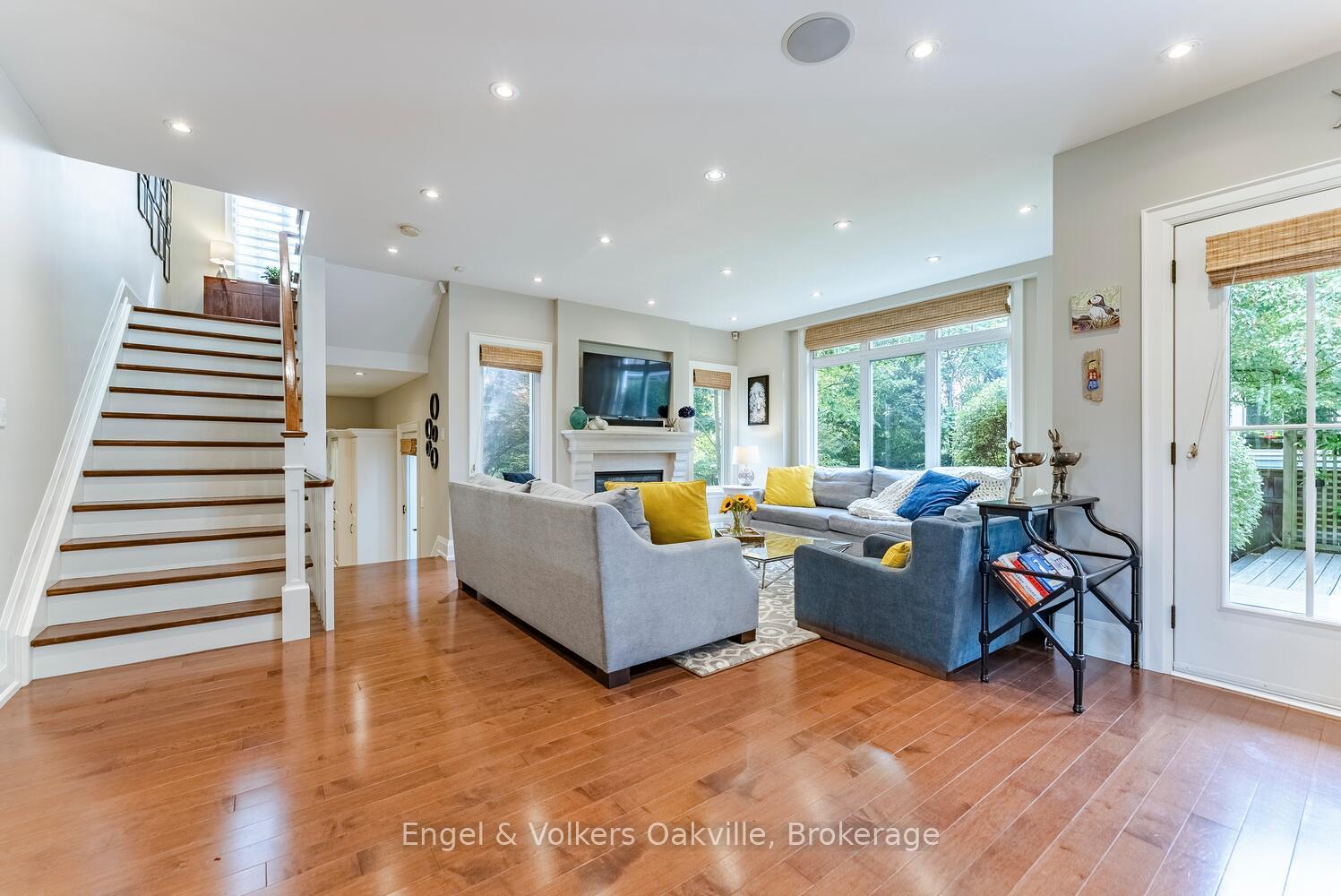 Photo 14 of 468 Wedgewood Drive, Oakville, Morrison — HOMEH