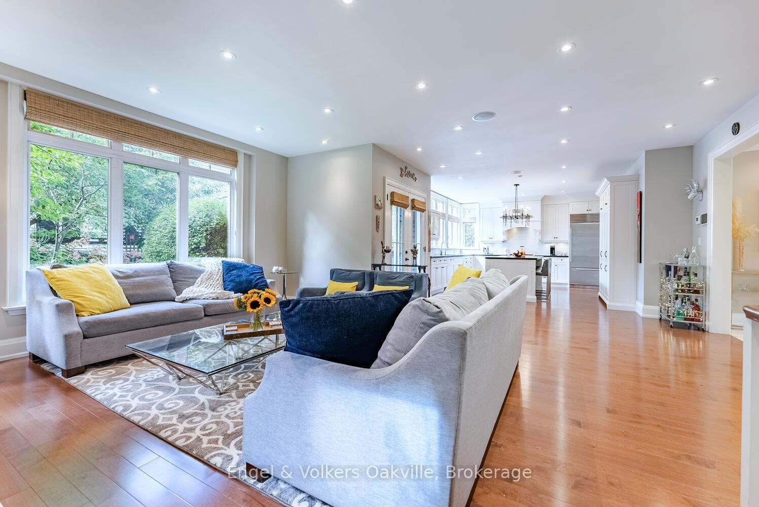 Photo 16 of 468 Wedgewood Drive, Oakville, Morrison — HOMEH