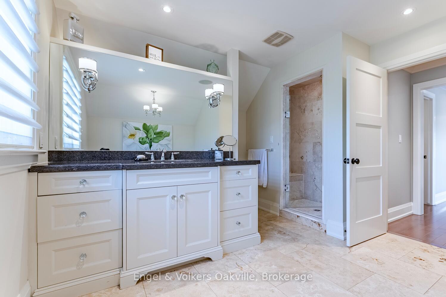 Photo 35 of 468 Wedgewood Drive, Oakville, Morrison — HOMEH