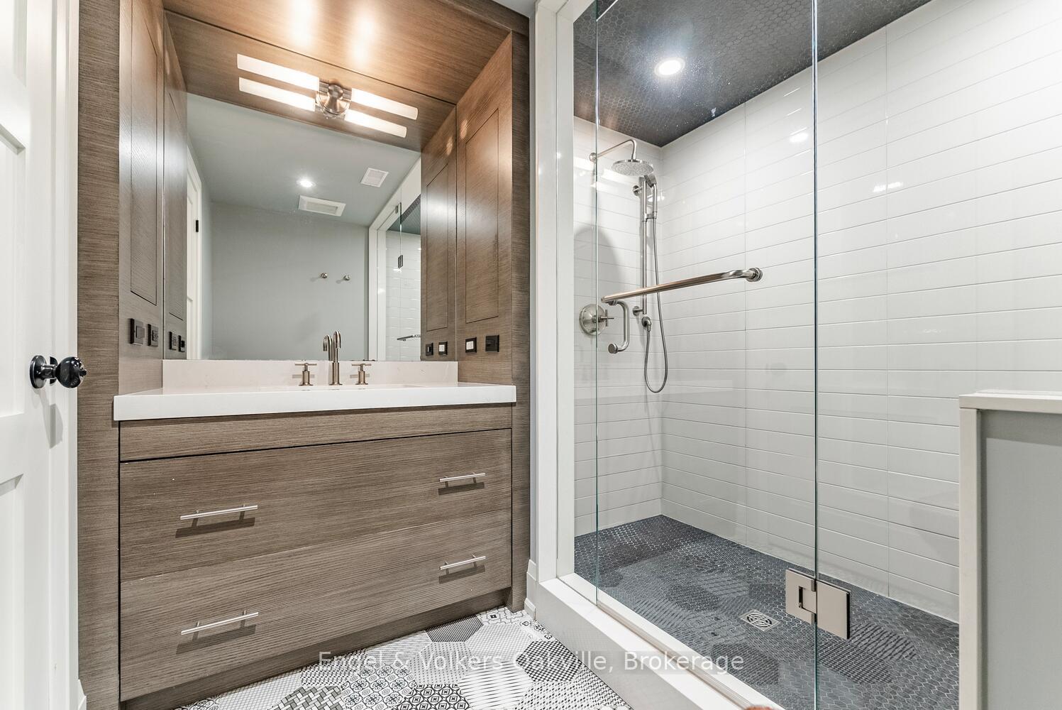 Photo 44 of 468 Wedgewood Drive, Oakville, Morrison — HOMEH