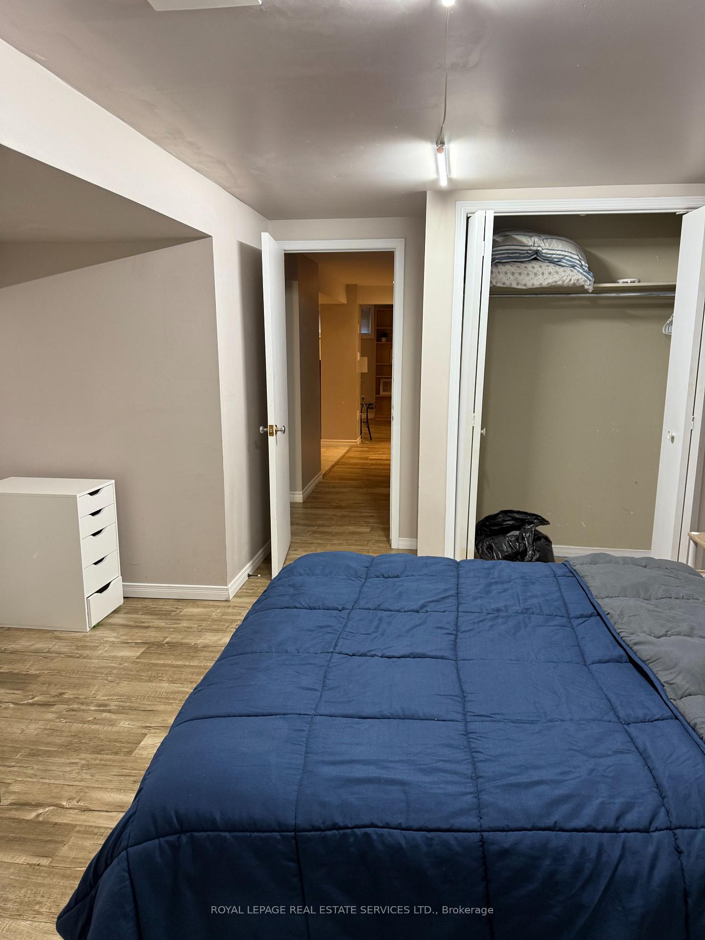 Photo 8 of 2402 Belyea Street, Oakville, Bronte — HOMEH