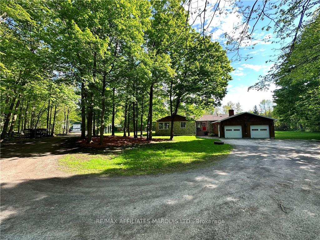 Photo 2 of 18700 County Road 24, North Glengarry, North Glengarry (Kenyon) Twp — HOMEH