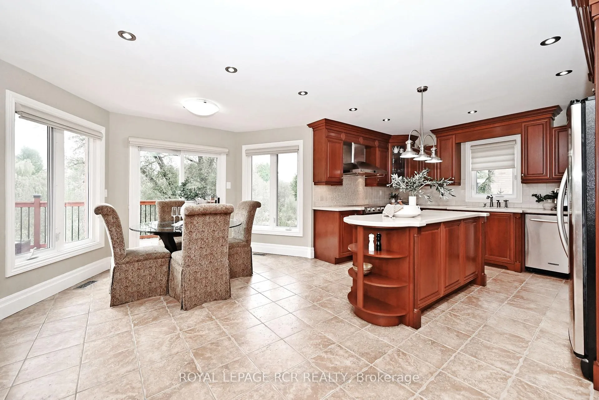 Photo 13 of 80 Cranberry Lane, Aurora, Aurora Highlands — HOMEH