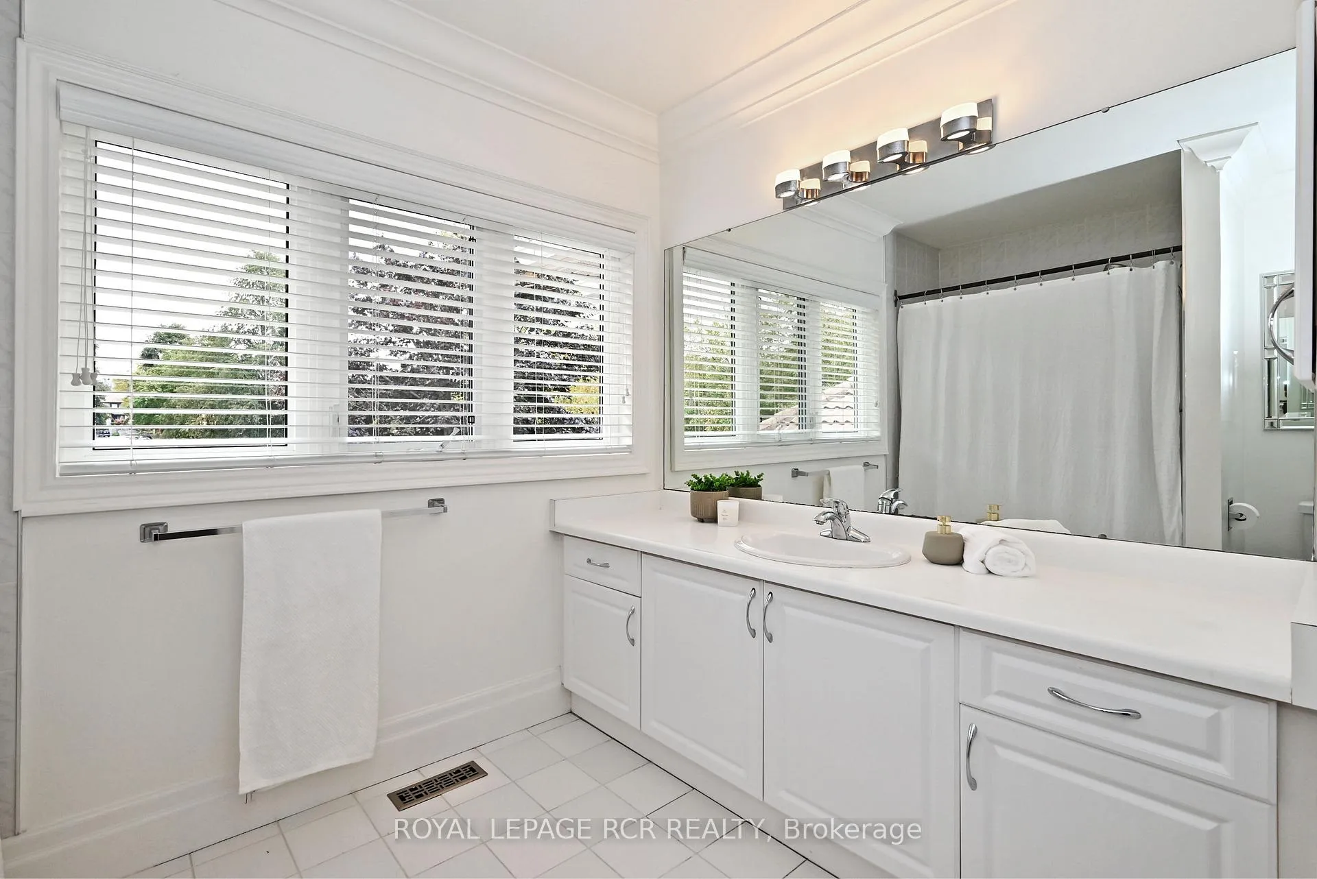 Photo 36 of 80 Cranberry Lane, Aurora, Aurora Highlands — HOMEH