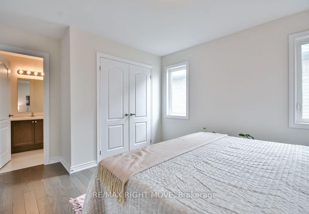 Photo 25 of 3117 Orion Boulevard, Orillia — HOMEH