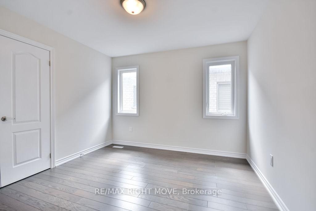 Photo 27 of 3117 Orion Boulevard, Orillia — HOMEH