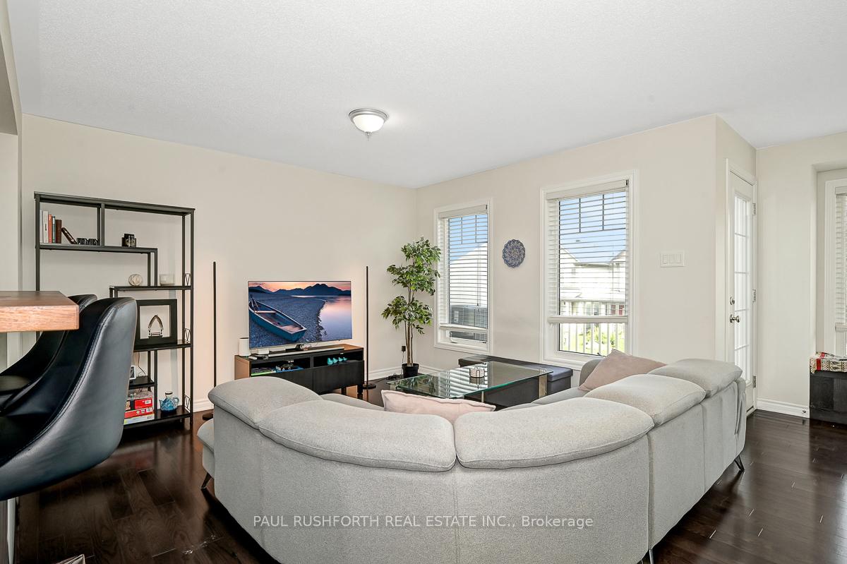 Photo 4 of 103 Eclipse Crescent, Ottawa, Notting Hill/Summerside — HOMEH