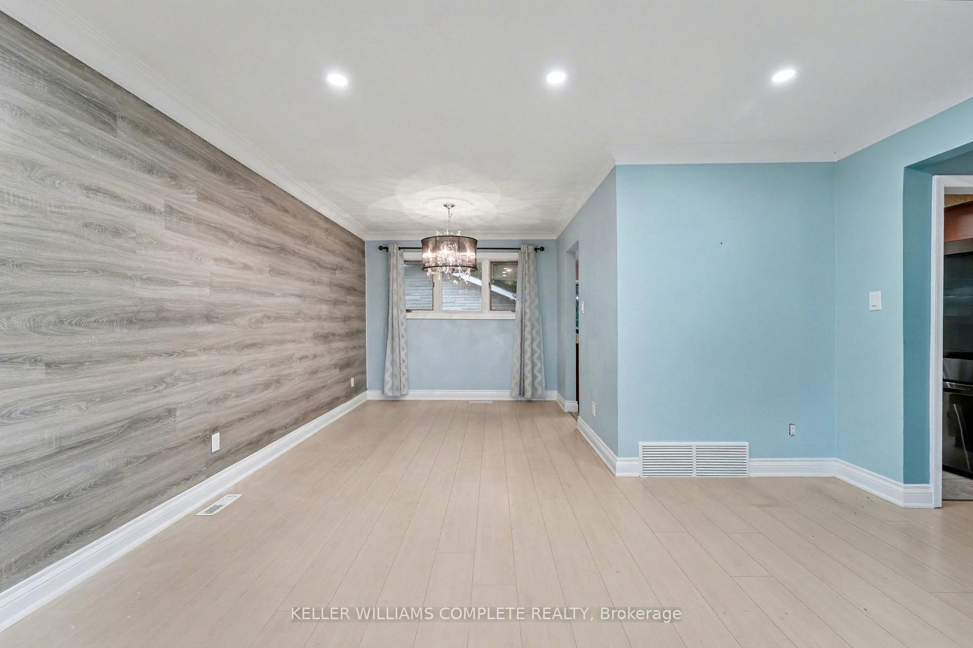 Photo 9 of 512 Finucane Street, Oshawa, McLaughlin — HOMEH