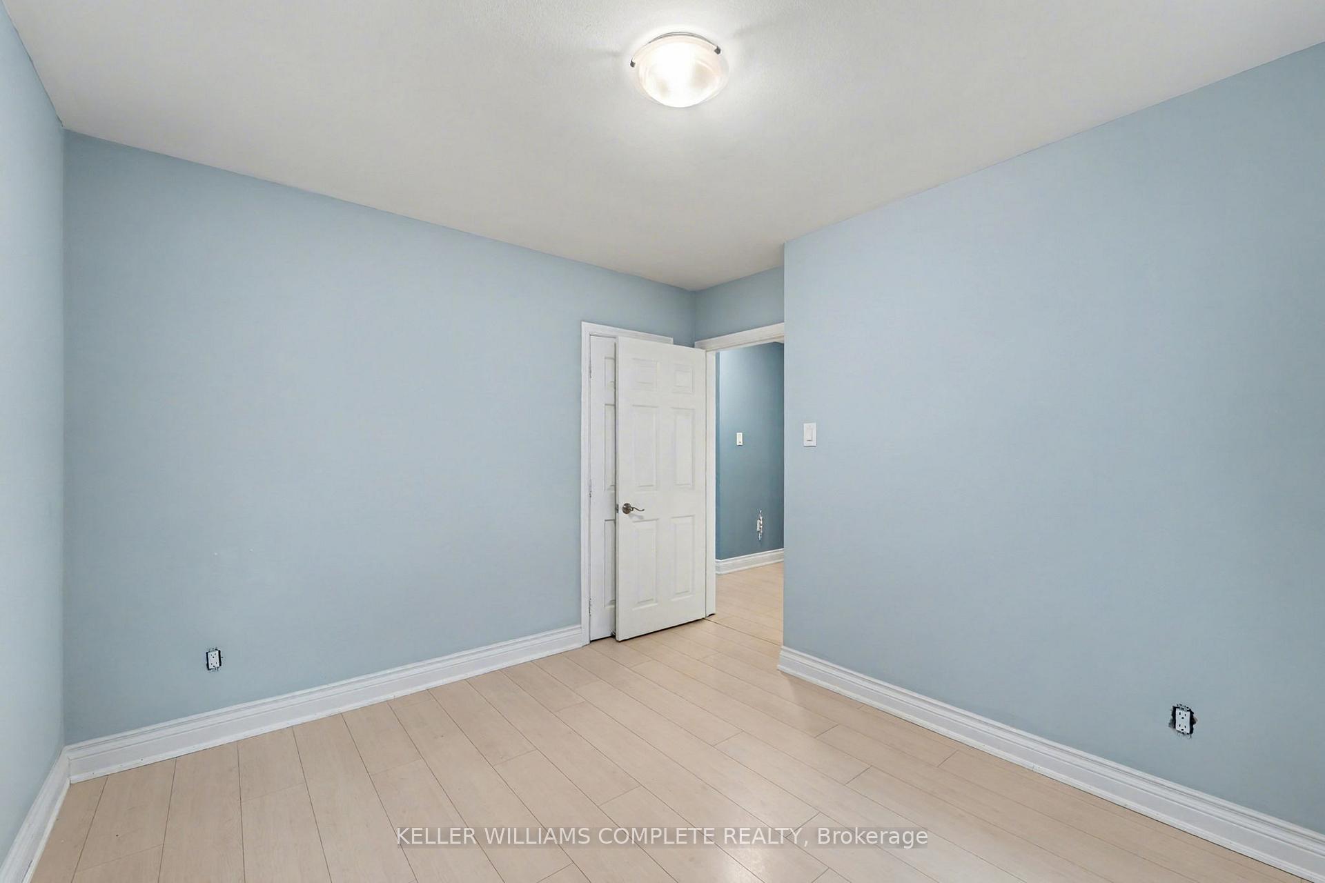 Photo 23 of 512 Finucane Street, Oshawa, McLaughlin — HOMEH