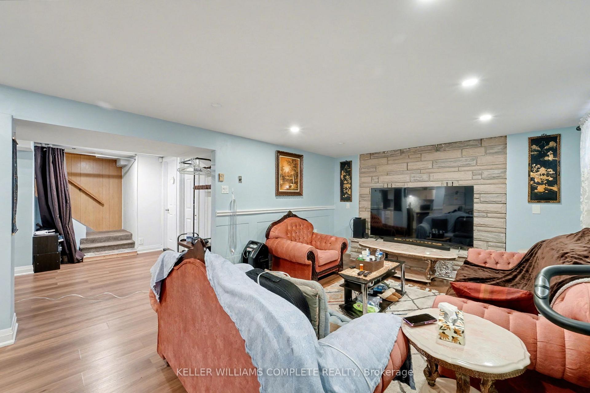 Photo 27 of 512 Finucane Street, Oshawa, McLaughlin — HOMEH