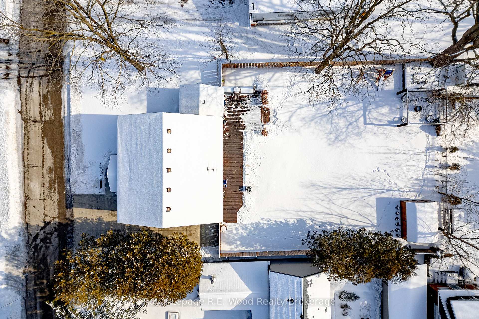 Photo 25 of 35 North Street E, Norwich, Otterville — HOMEH