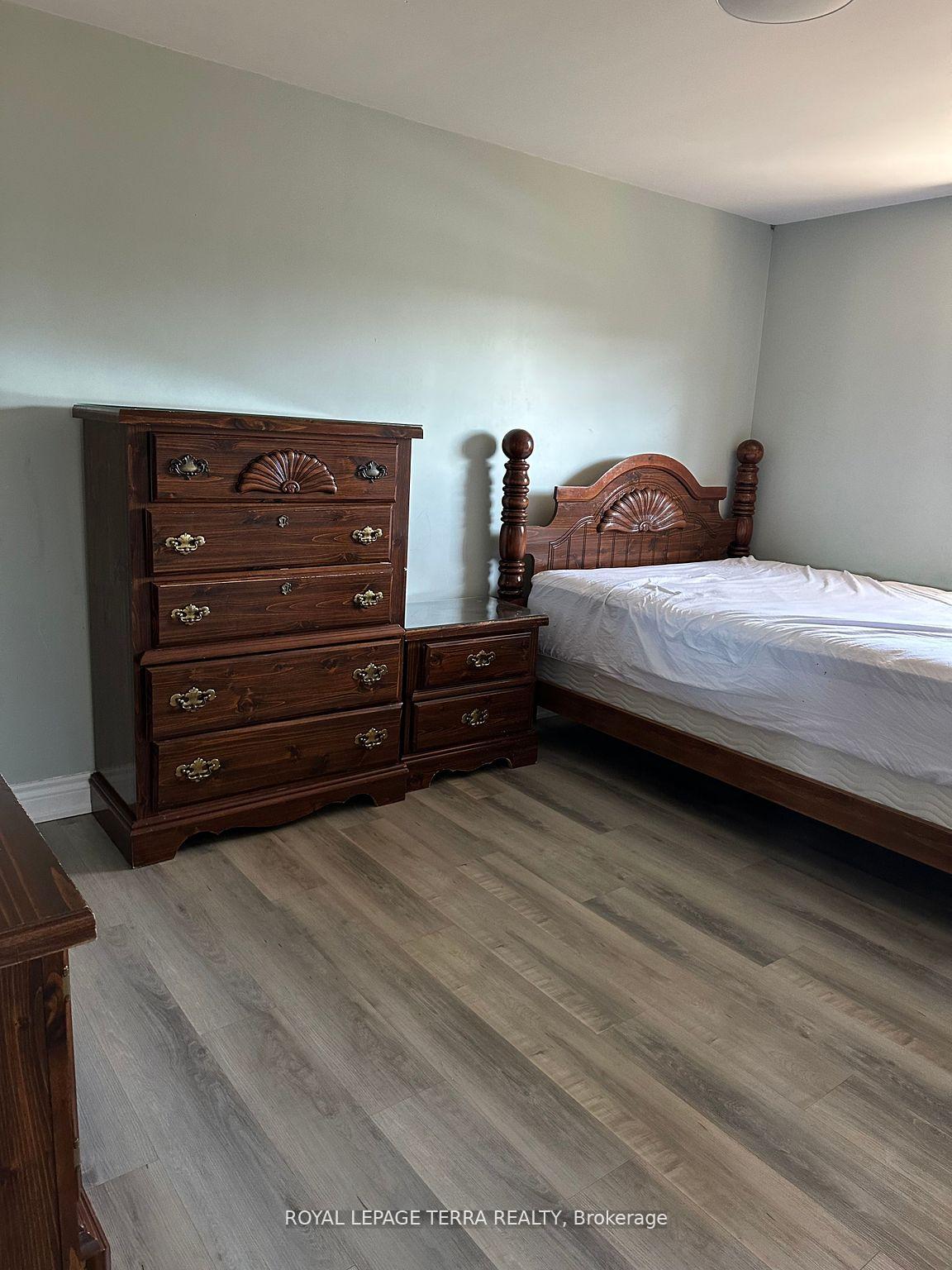Photo 9 of 7384 Heximer Avenue, Niagara Falls, Oldfield — HOMEH