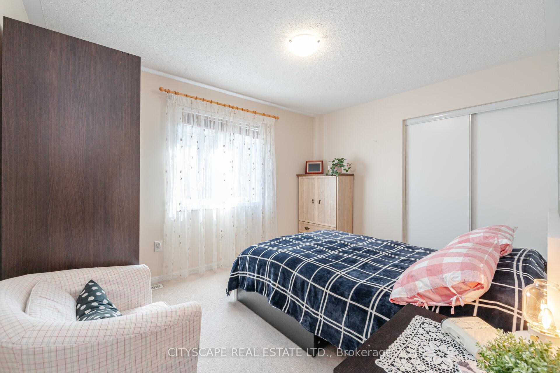 Photo 38 of 657 Symons Cross, Milton, Coates — HOMEH