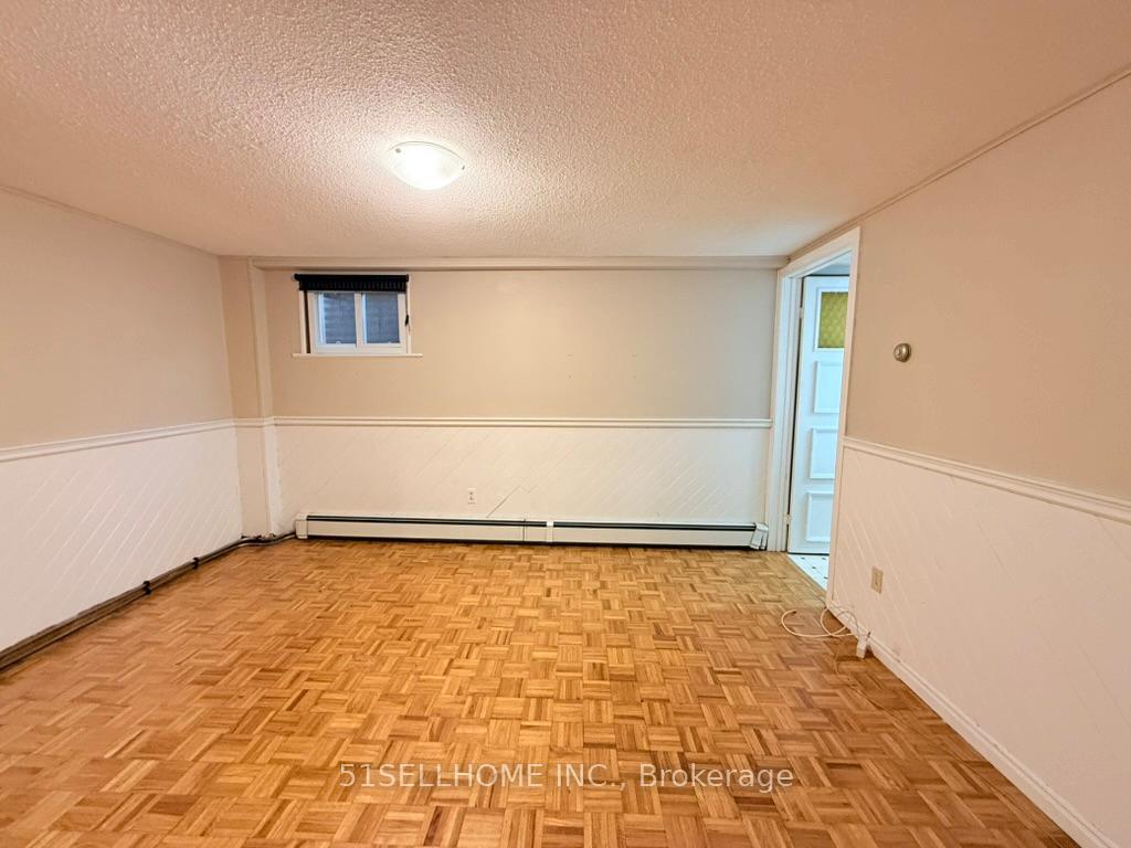 Photo 20 of 2062 Worthington Drive, Oakville, Bronte — HOMEH