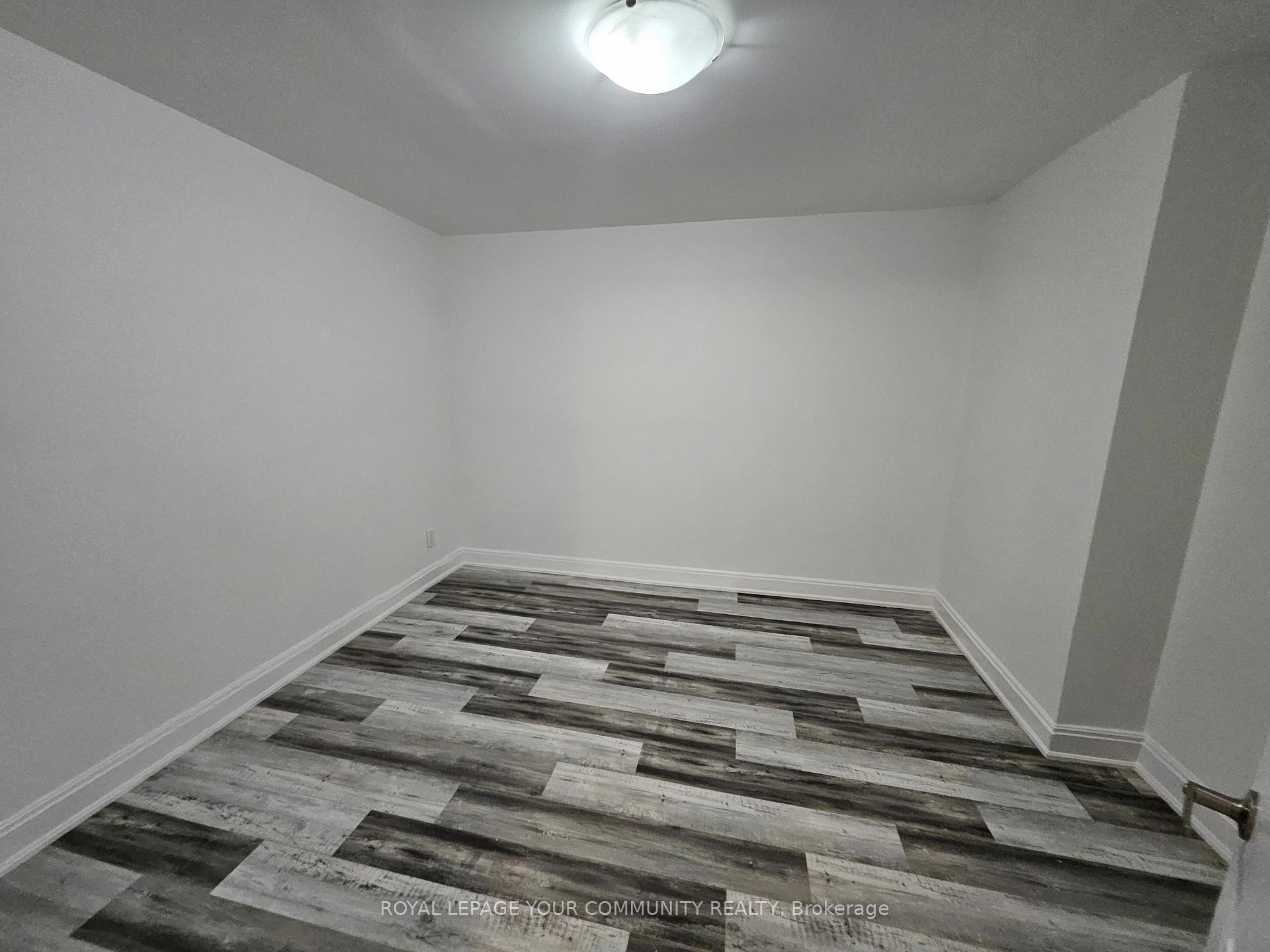 Photo 16 of 39 Eastern Avenue, New Tecumseth, Tottenham — HOMEH