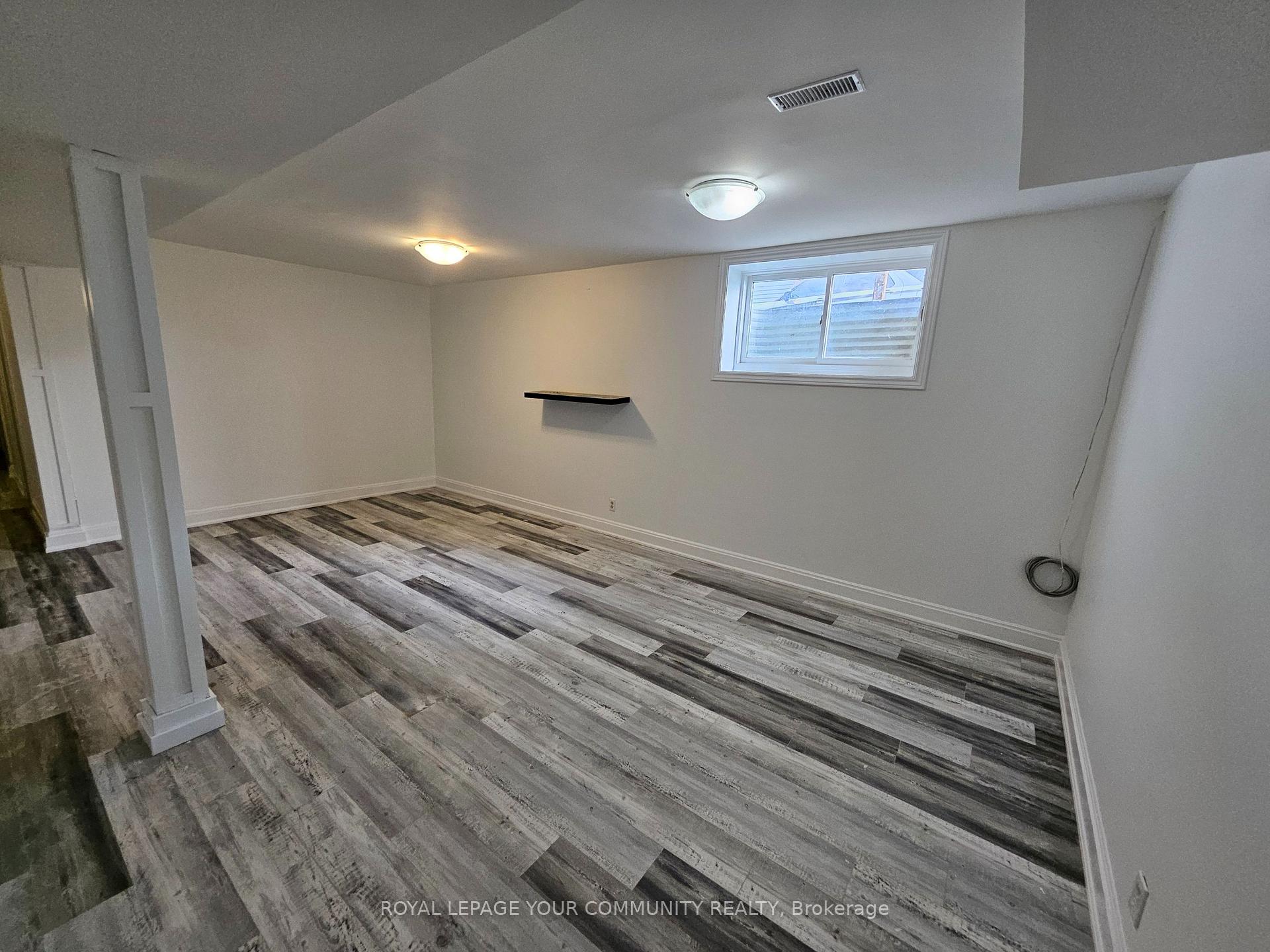 Photo 20 of 39 Eastern Avenue, New Tecumseth, Tottenham — HOMEH