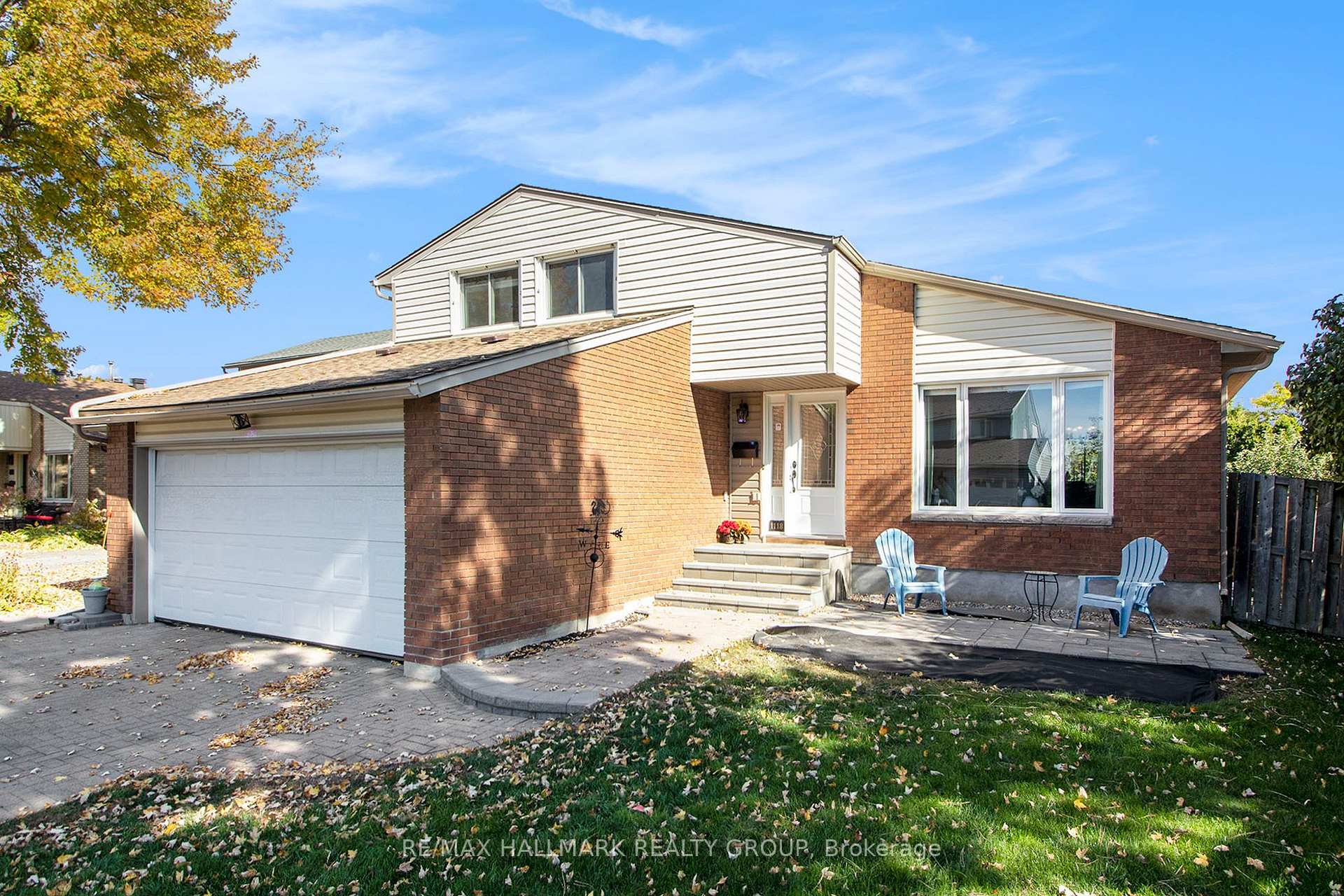 Photo 2 of 1118 Chateau Crescent, Ottawa, Orleans Wood — HOMEH