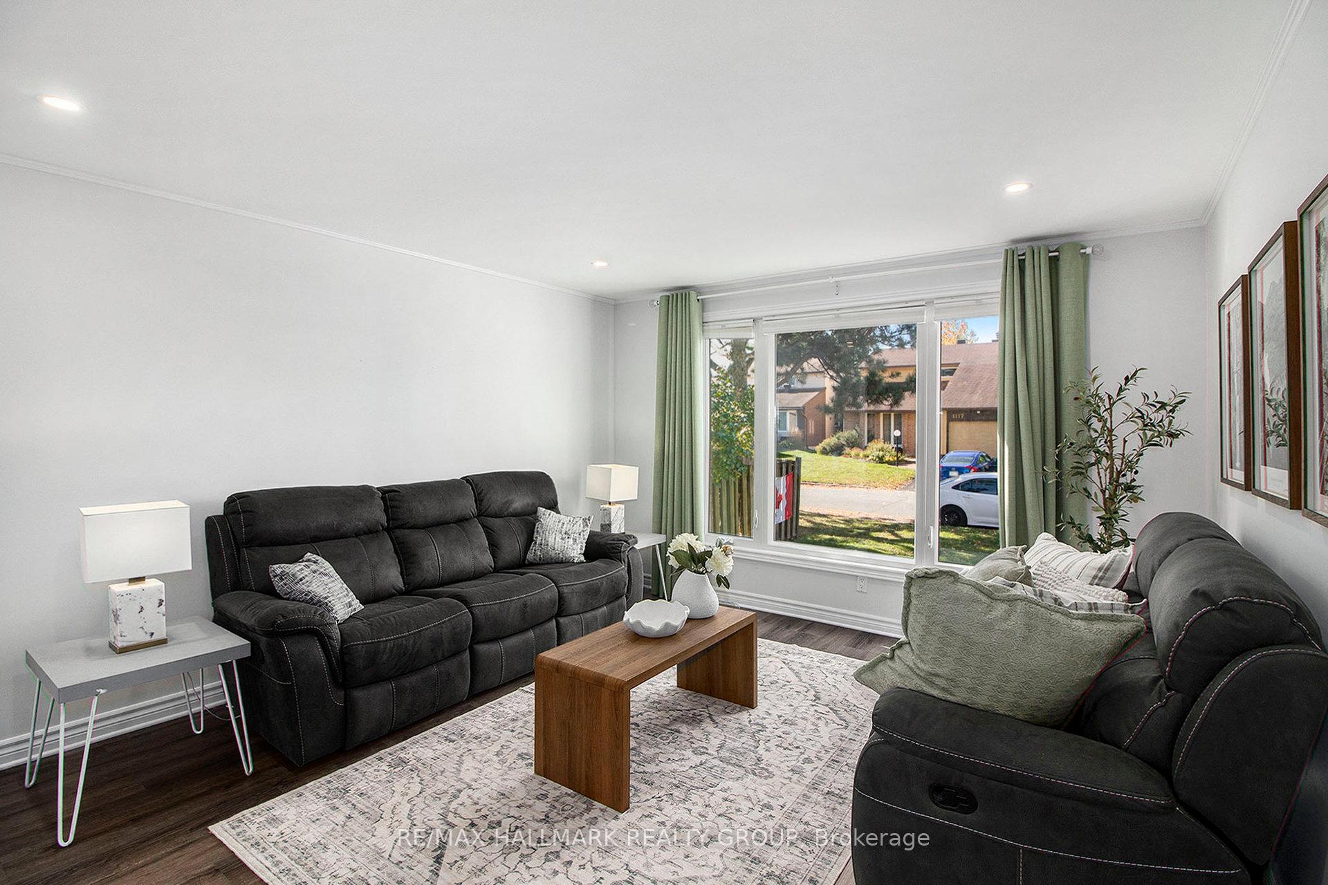 Photo 6 of 1118 Chateau Crescent, Ottawa, Orleans Wood — HOMEH