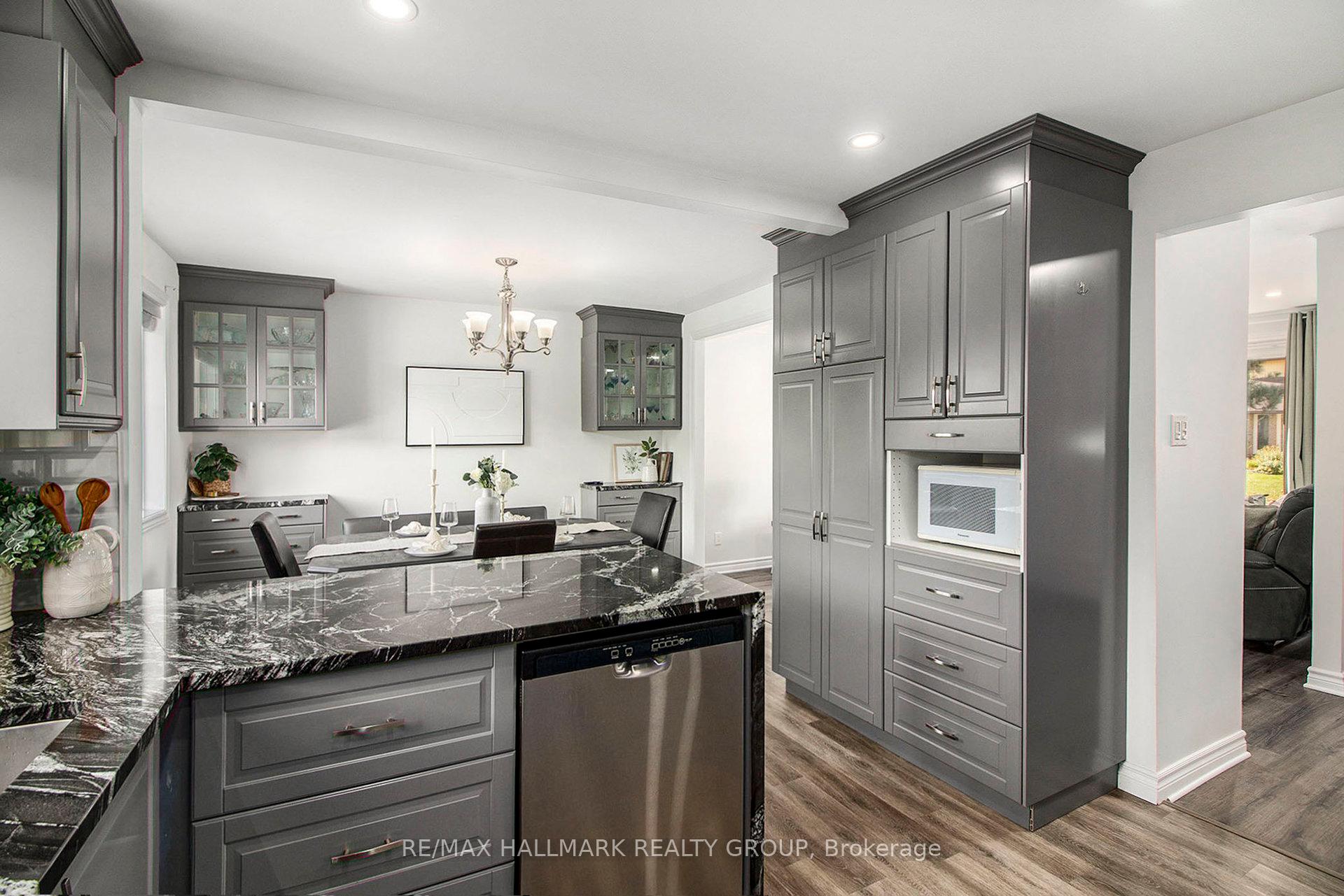 Photo 13 of 1118 Chateau Crescent, Ottawa, Orleans Wood — HOMEH