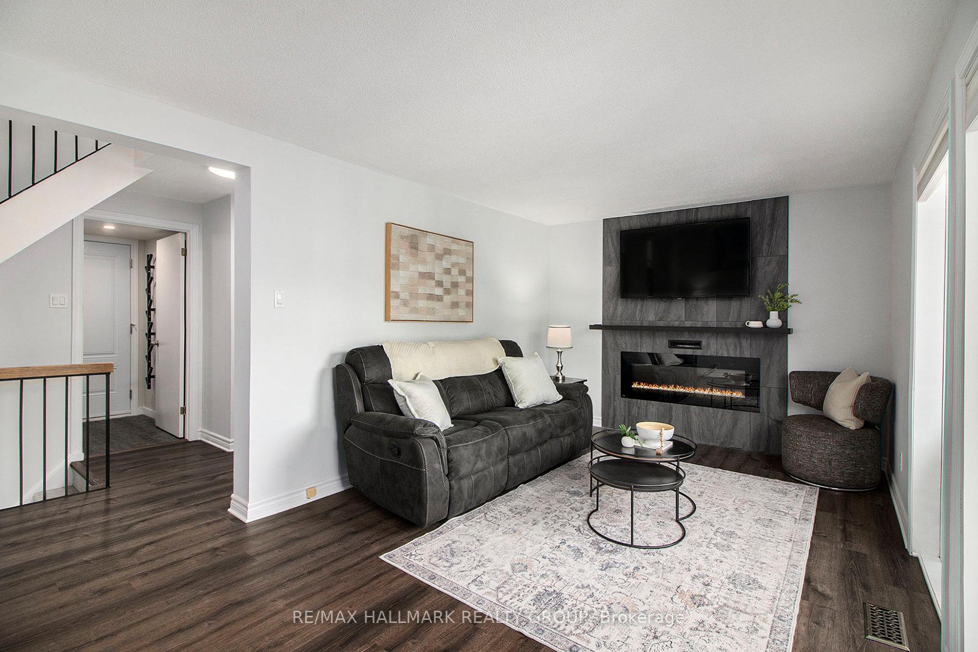 Photo 15 of 1118 Chateau Crescent, Ottawa, Orleans Wood — HOMEH