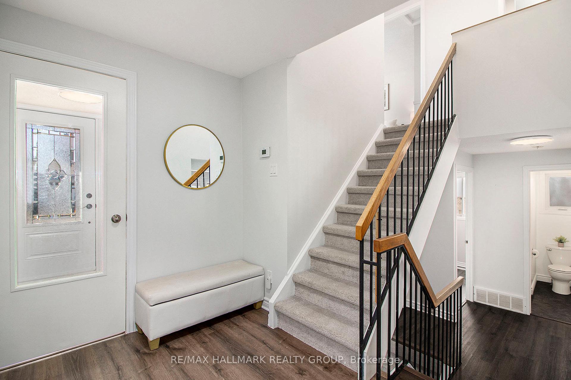 Photo 17 of 1118 Chateau Crescent, Ottawa, Orleans Wood — HOMEH