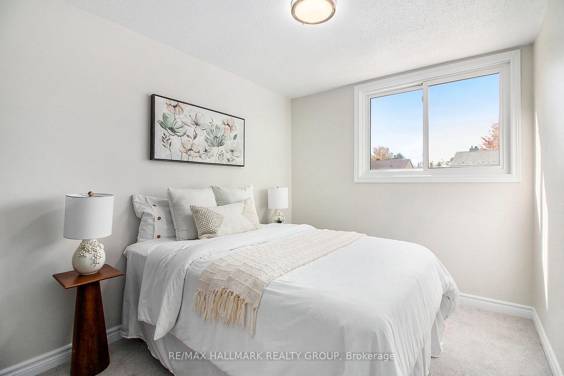 Photo 24 of 1118 Chateau Crescent, Ottawa, Orleans Wood — HOMEH