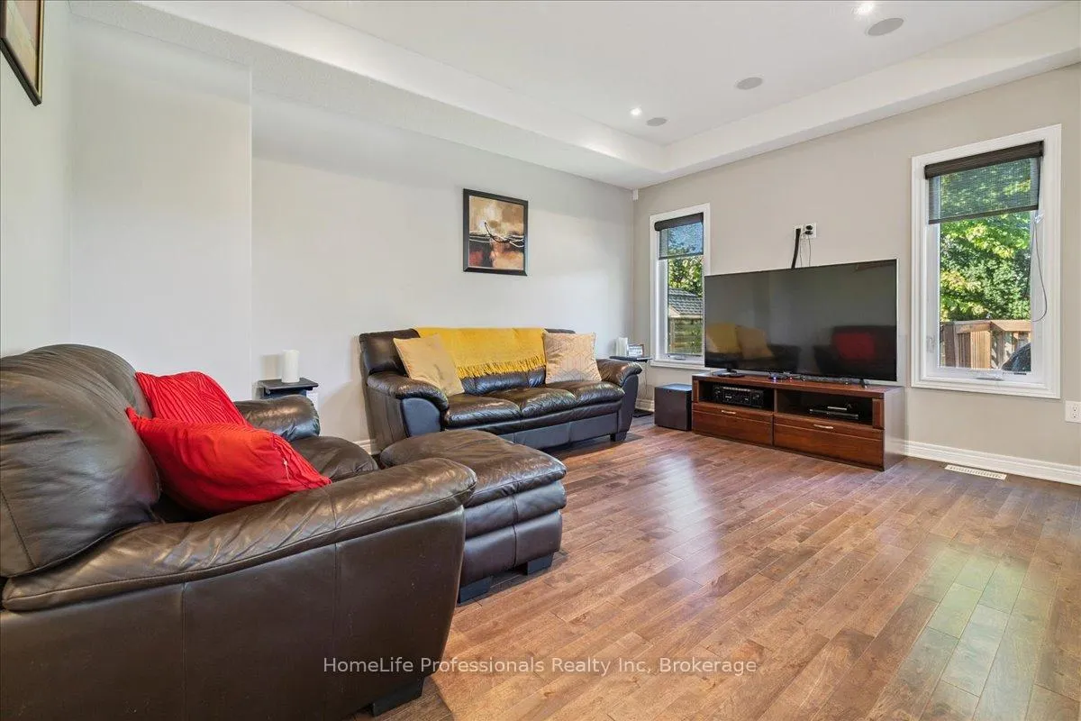 Photo 16 of 6991 Optimist Lane, Niagara Falls, Morrison — HOMEH