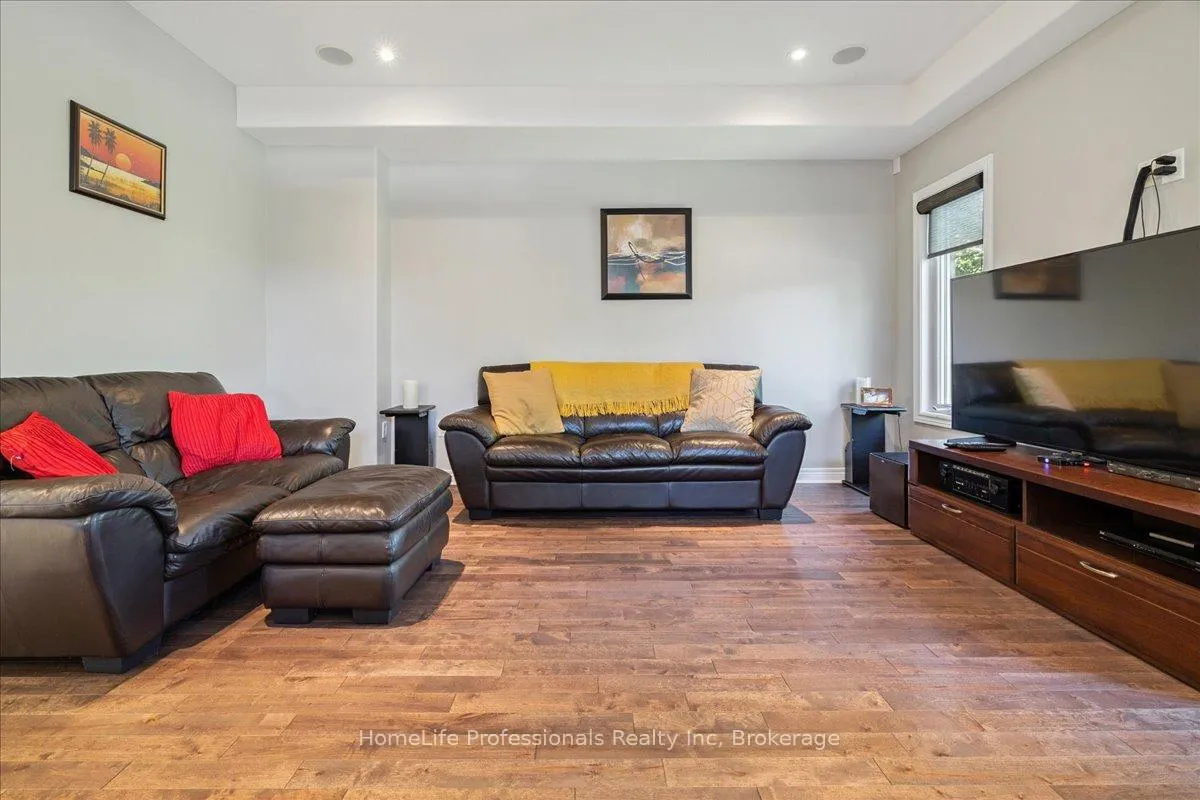 Photo 19 of 6991 Optimist Lane, Niagara Falls, Morrison — HOMEH