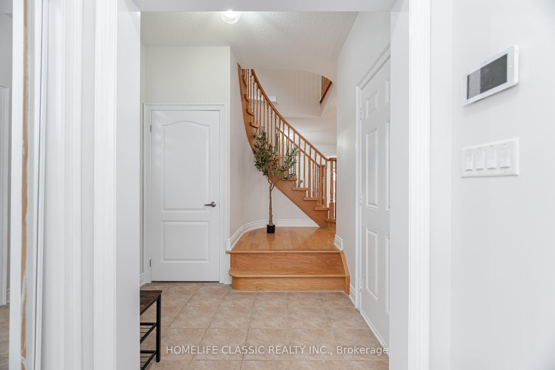 Photo 6 of 141 Willet Terrace, Milton, Harrison — HOMEH