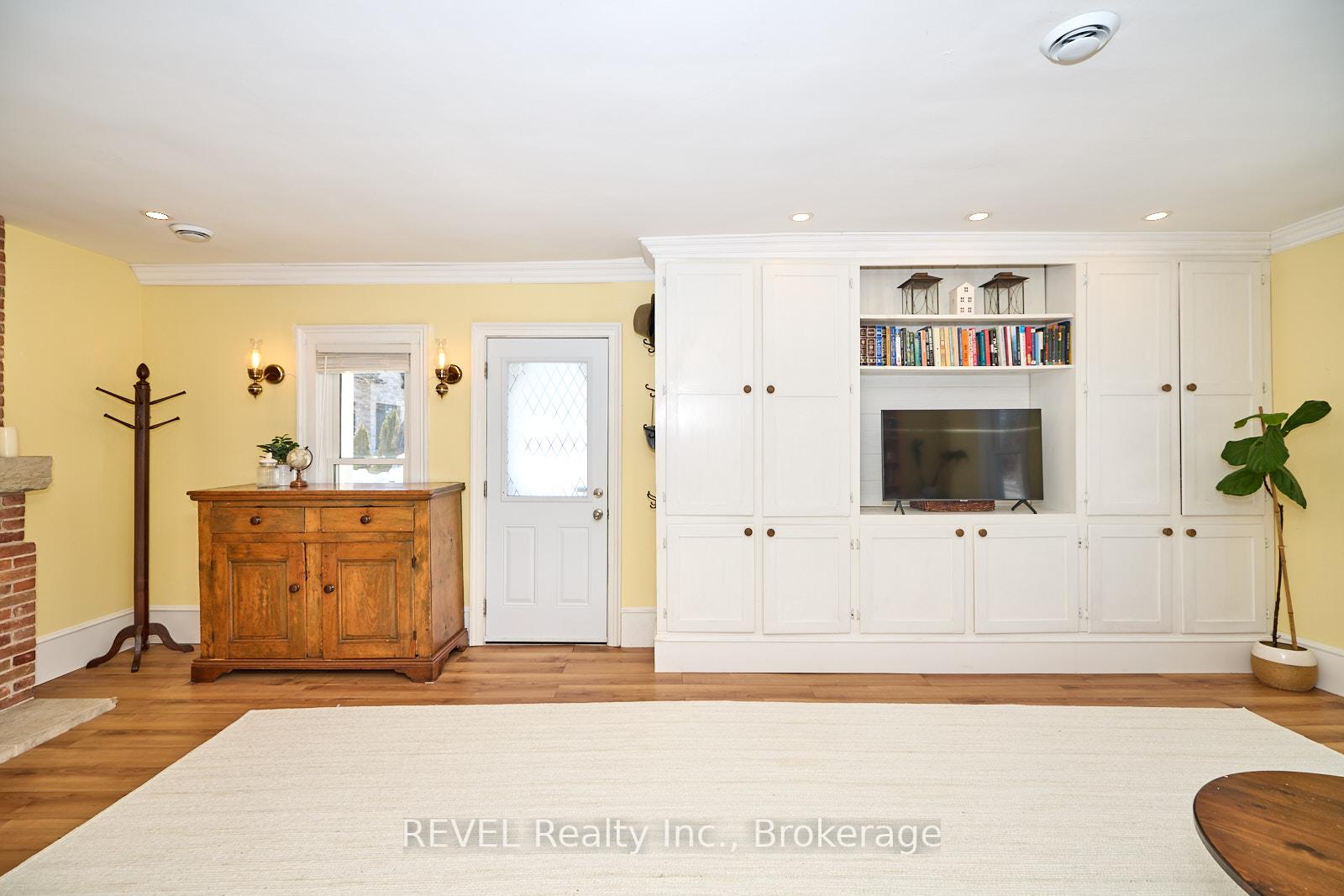 Photo 11 of 1819 Balfour Street, Pelham, North Pelham — HOMEH
