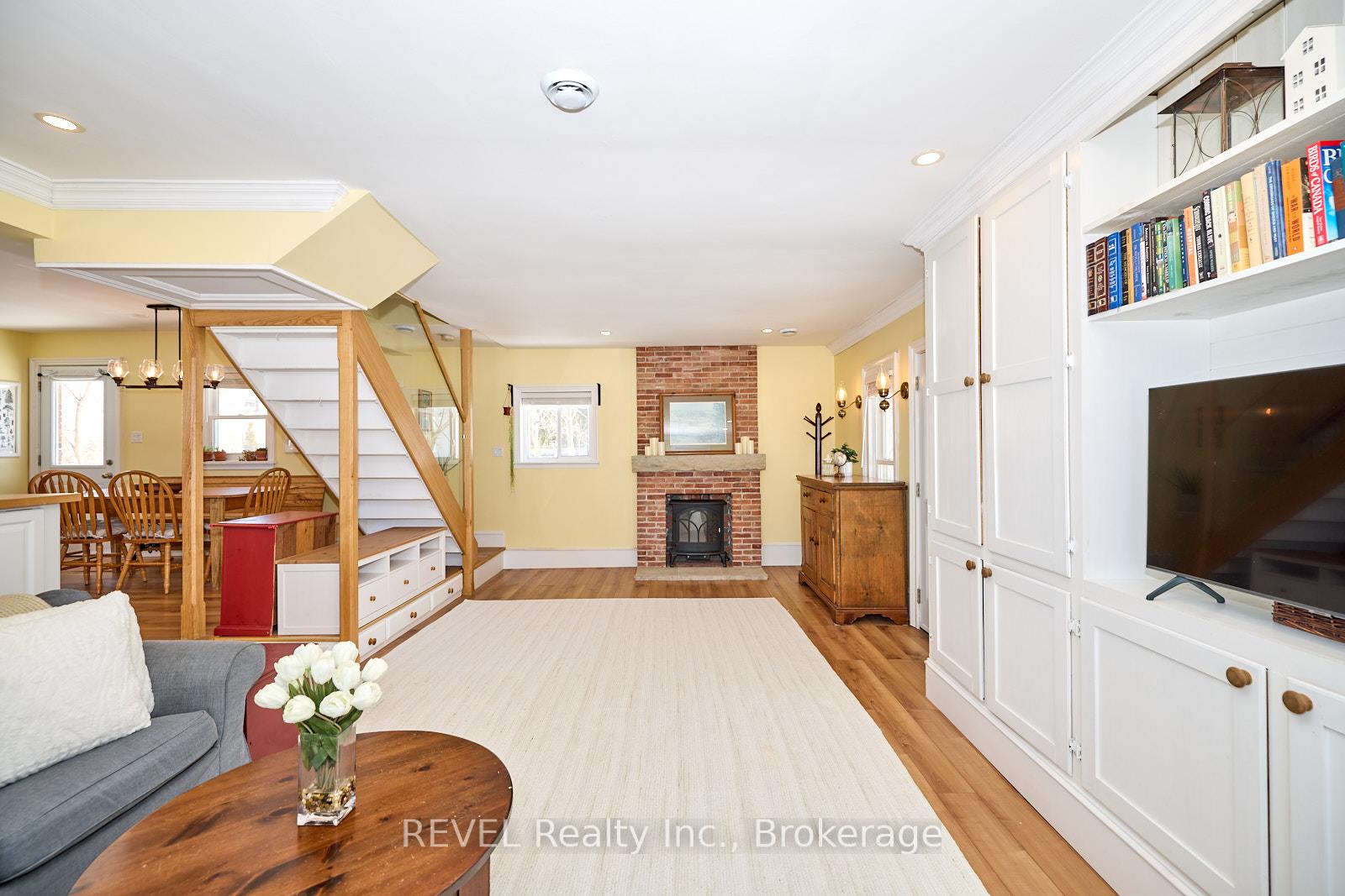 Photo 13 of 1819 Balfour Street, Pelham, North Pelham — HOMEH