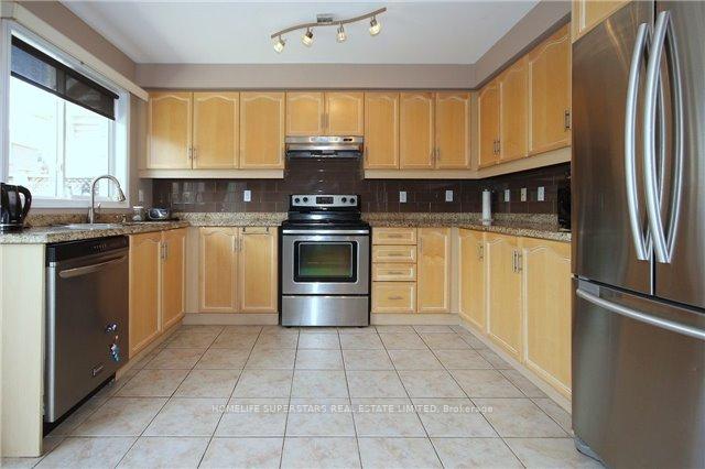 Photo 18 of 495 Farlow Crescent, Milton, Clarke — HOMEH