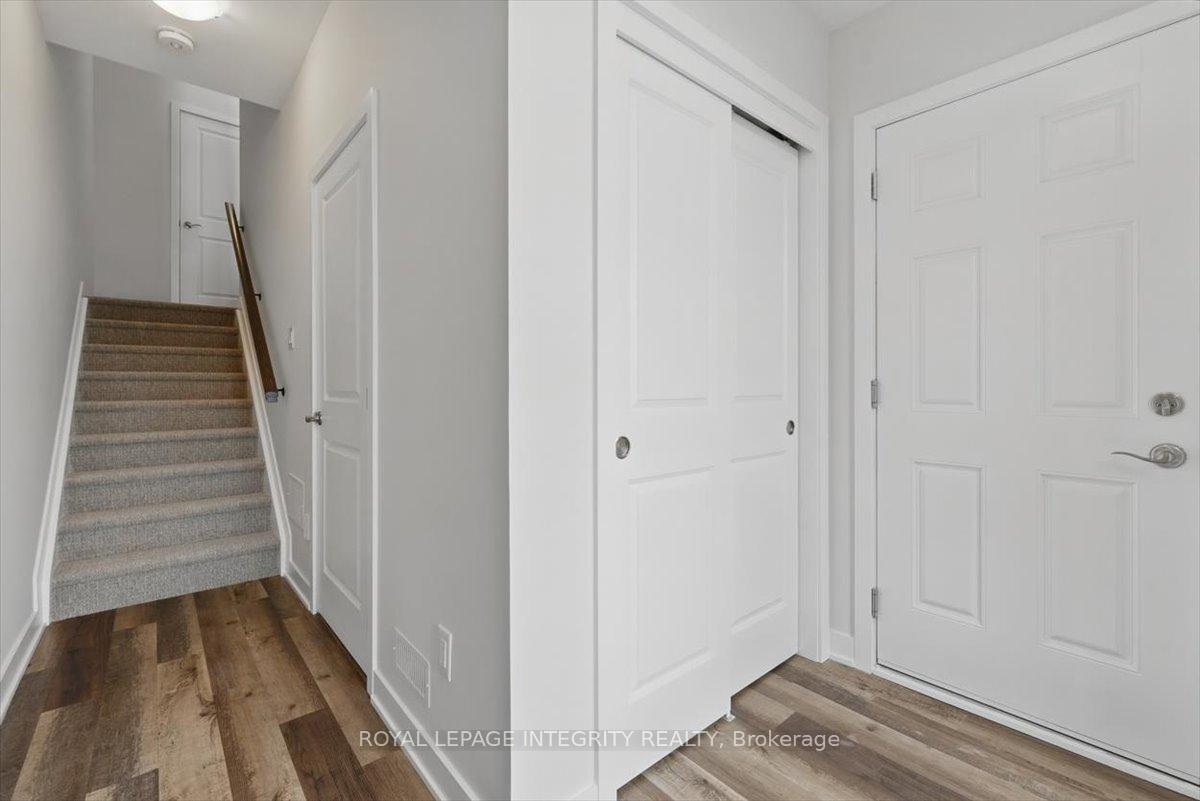 Photo 4 of 541 Lourmarin Private, Ottawa, Notting Hill/Summerside — HOMEH