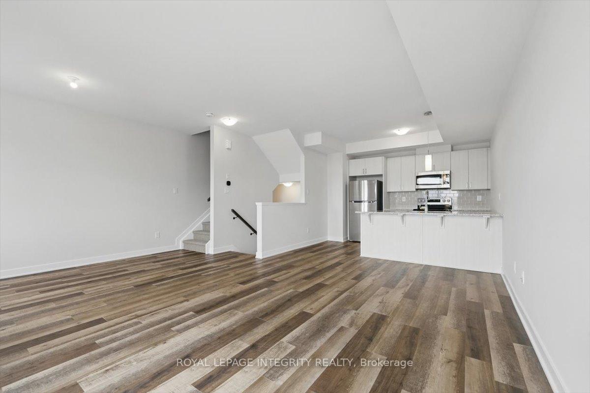 Photo 13 of 541 Lourmarin Private, Ottawa, Notting Hill/Summerside — HOMEH