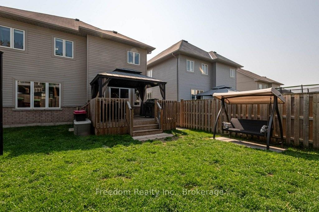 Photo 3 of 3072 Emperor Drive, Orillia — HOMEH