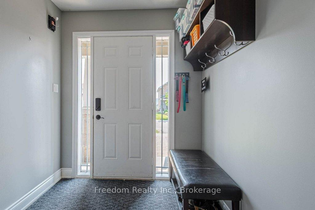 Photo 9 of 3072 Emperor Drive, Orillia — HOMEH