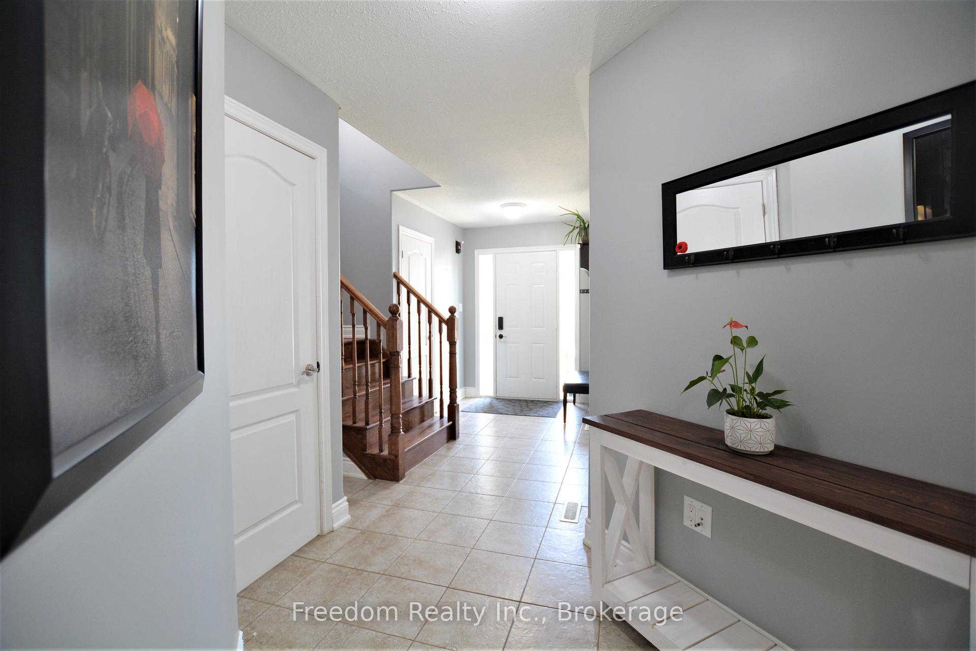 Photo 11 of 3072 Emperor Drive, Orillia — HOMEH