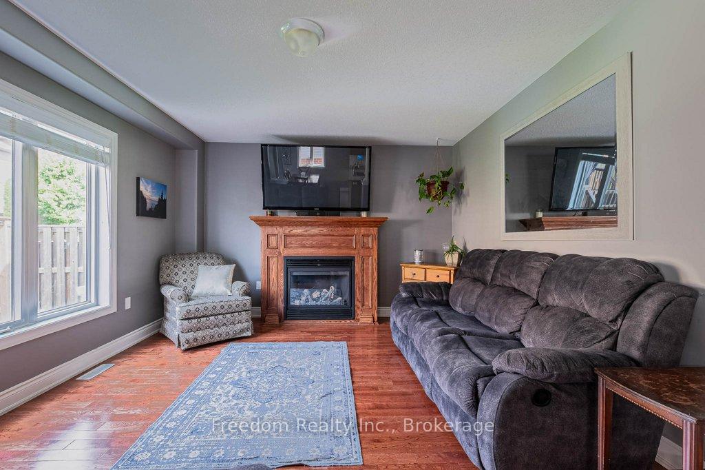 Photo 19 of 3072 Emperor Drive, Orillia — HOMEH
