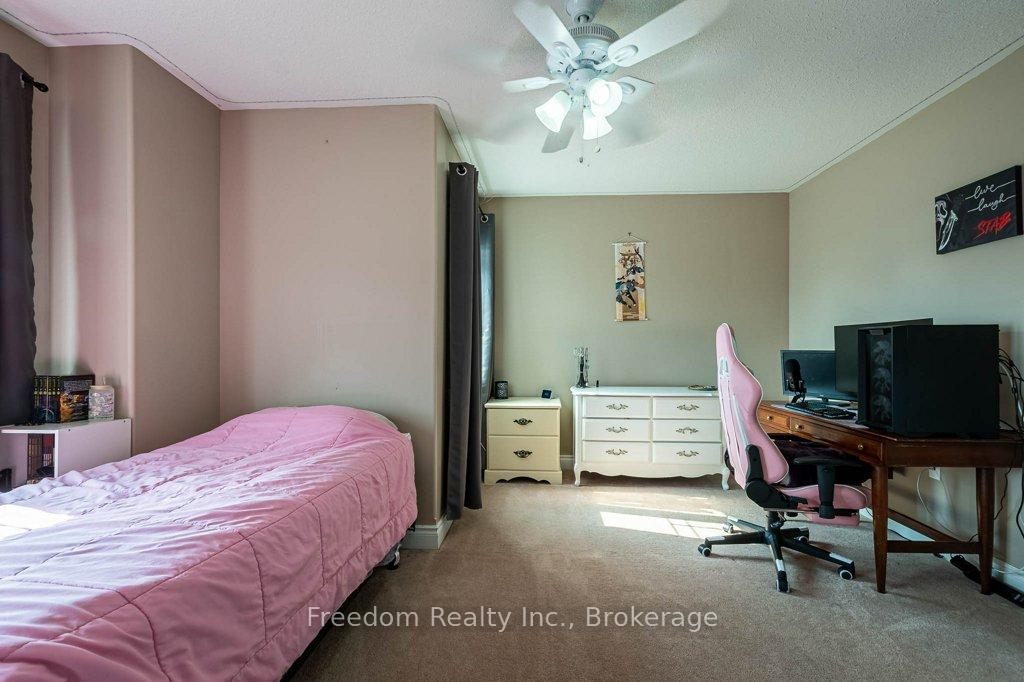 Photo 33 of 3072 Emperor Drive, Orillia — HOMEH