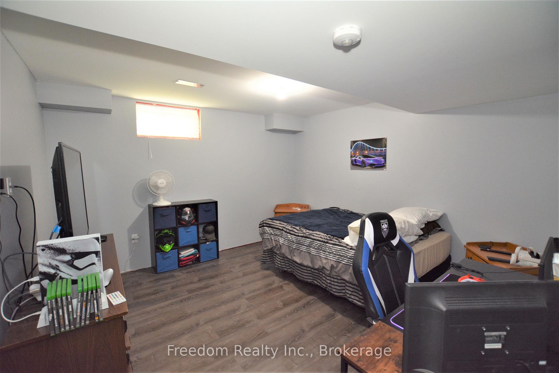 Photo 37 of 3072 Emperor Drive, Orillia — HOMEH