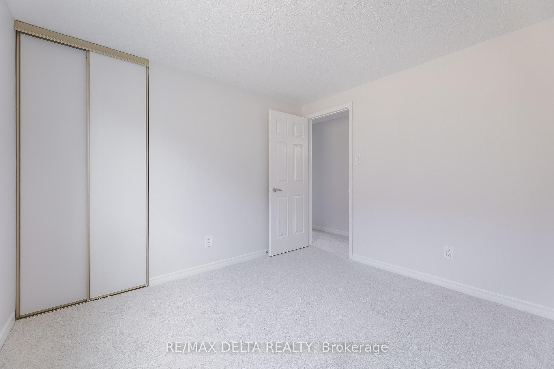 Photo 19 of Unit 0, 6312 Fortune Drive S, Ottawa, Convent Glen North — HOMEH