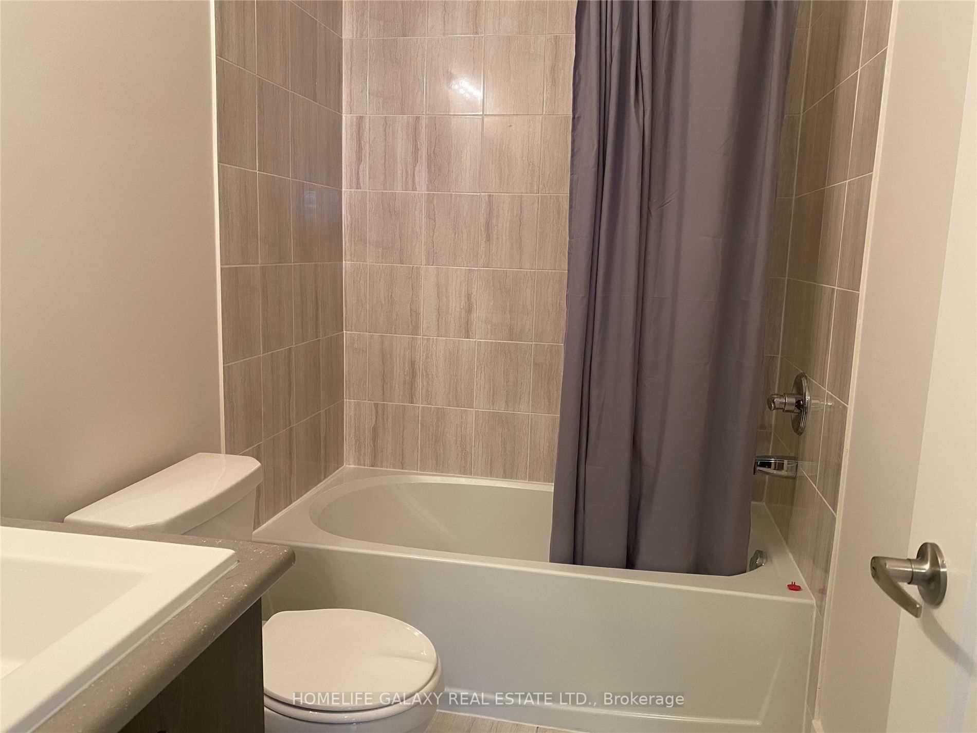 Photo 8 of Unit CoachHo, 202 Webb Street, Markham, Cornell — HOMEH