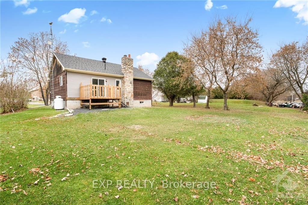 Photo 3 of 21944 Main Street, North Glengarry, North Glengarry (Lochiel) Twp — HOMEH