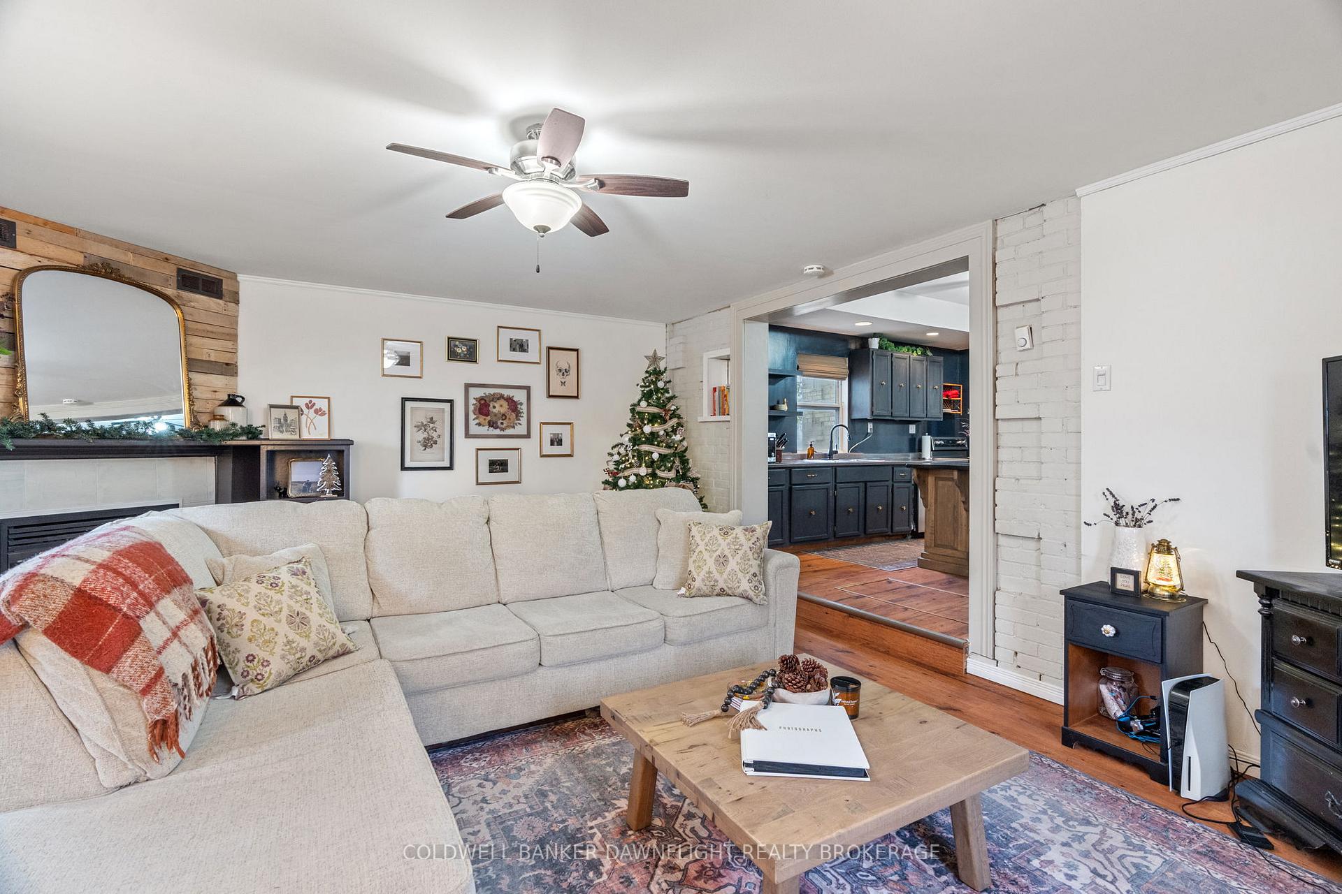 Photo 22 of 133 King Street, North Middlesex, Parkhill — HOMEH