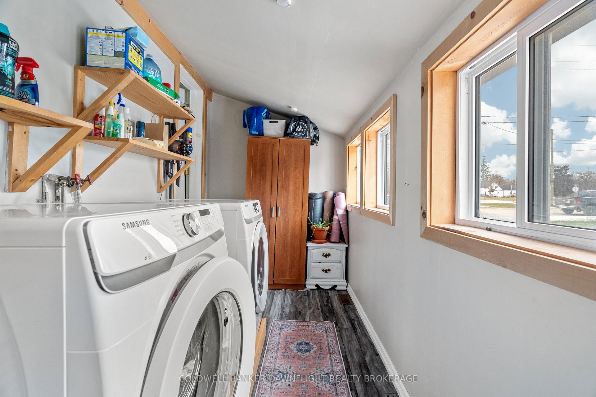 Photo 30 of 133 King Street, North Middlesex, Parkhill — HOMEH