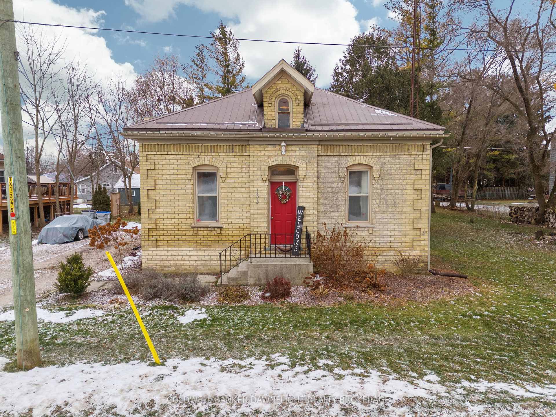 Photo 33 of 133 King Street, North Middlesex, Parkhill — HOMEH